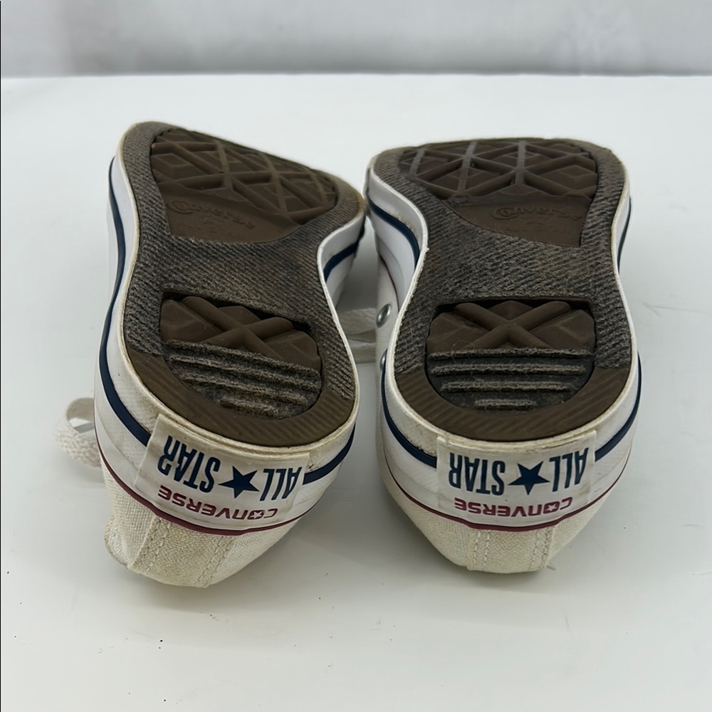 Converse White Sneakers Classic Canvas Low-Top - Picture 6 of 6
